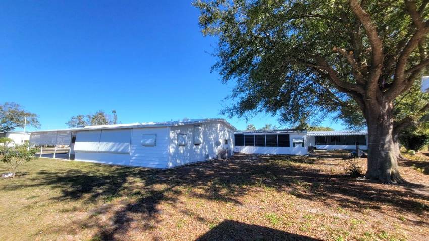 215 Green Haven Road West a Dundee, FL Mobile or Manufactured Home for Sale